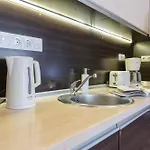 في آي بي شقة *