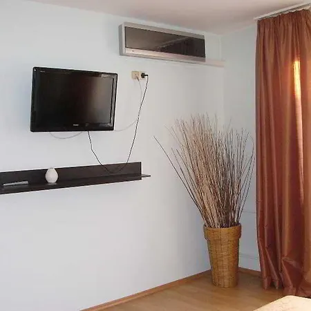 شقة في آي بي *