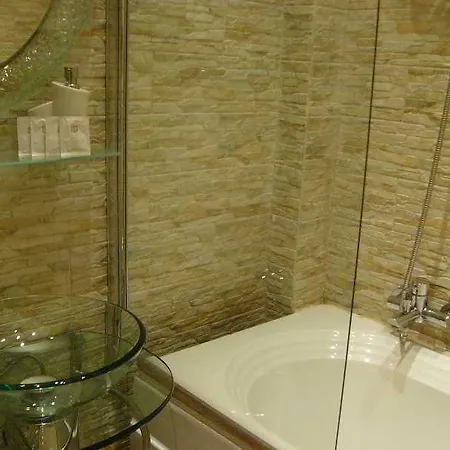 索菲亚贵宾公寓酒店 * 索菲亞