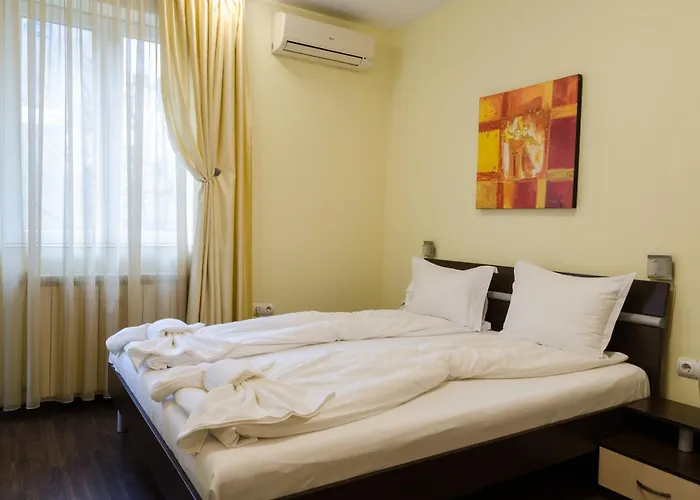 вип апартментс * София